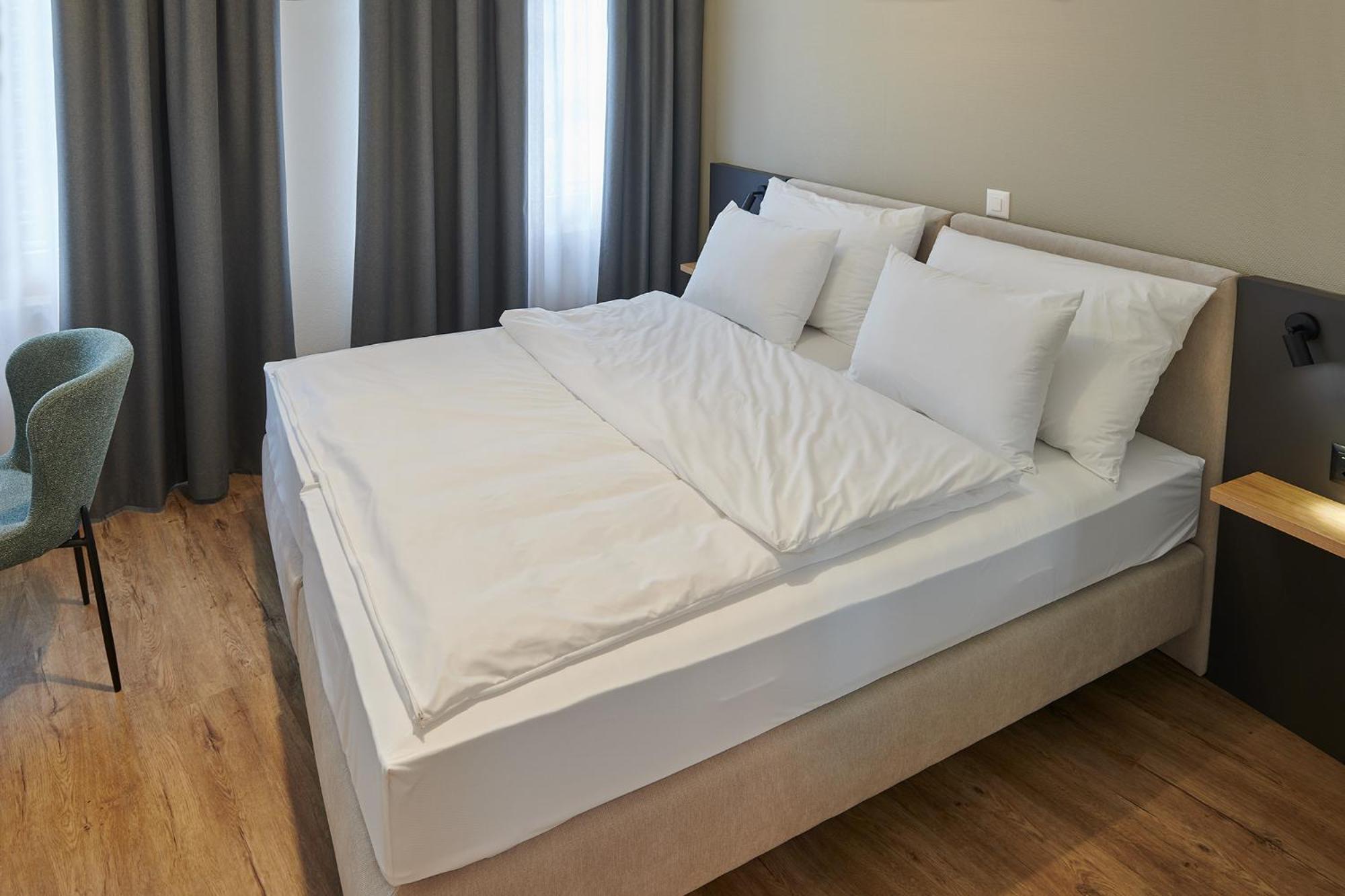 Hotel Jaeger Jeuss - Murten - Self-Check-In 外观 照片